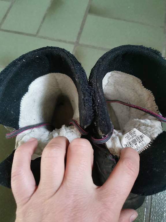 Lowa Scarpe per ragazzi: Lowa Wanderschuhe Gr29 – Usato da Riehen venduto da LaurJer 1