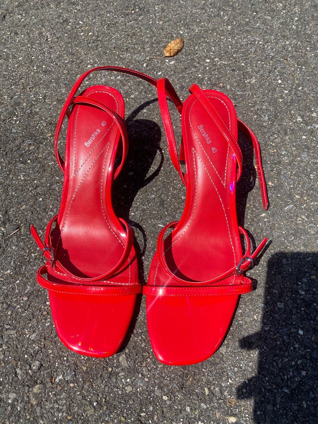 Bershka Damenschuhe: Highheels rot – Neu (gemäss Beschreibung) aus Steffisburg von mei_t2yt 1