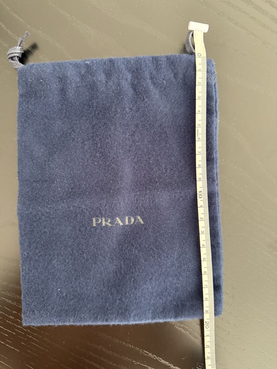 Prada Borse: Prada Beutel dunkelblau – Nuovo (secondo la descrizione) da Rorschacherberg venduto da drdupor 2
