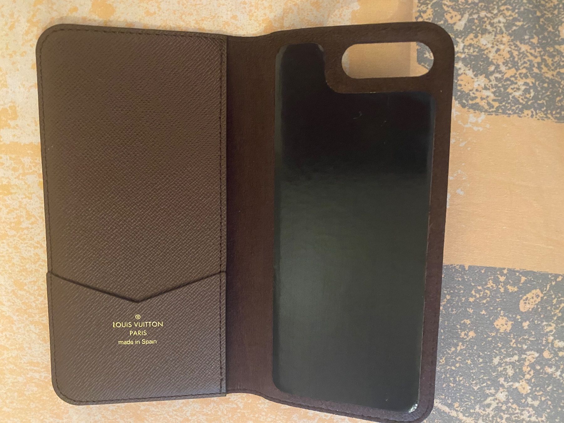 Louis Vuitton Cover & Protezioni schermo: LOUIS VUITTON Monogram - I-Phone Hülle / Original – Nuovo (secondo la descrizione) da Winkel venduto da ferrari2022 1