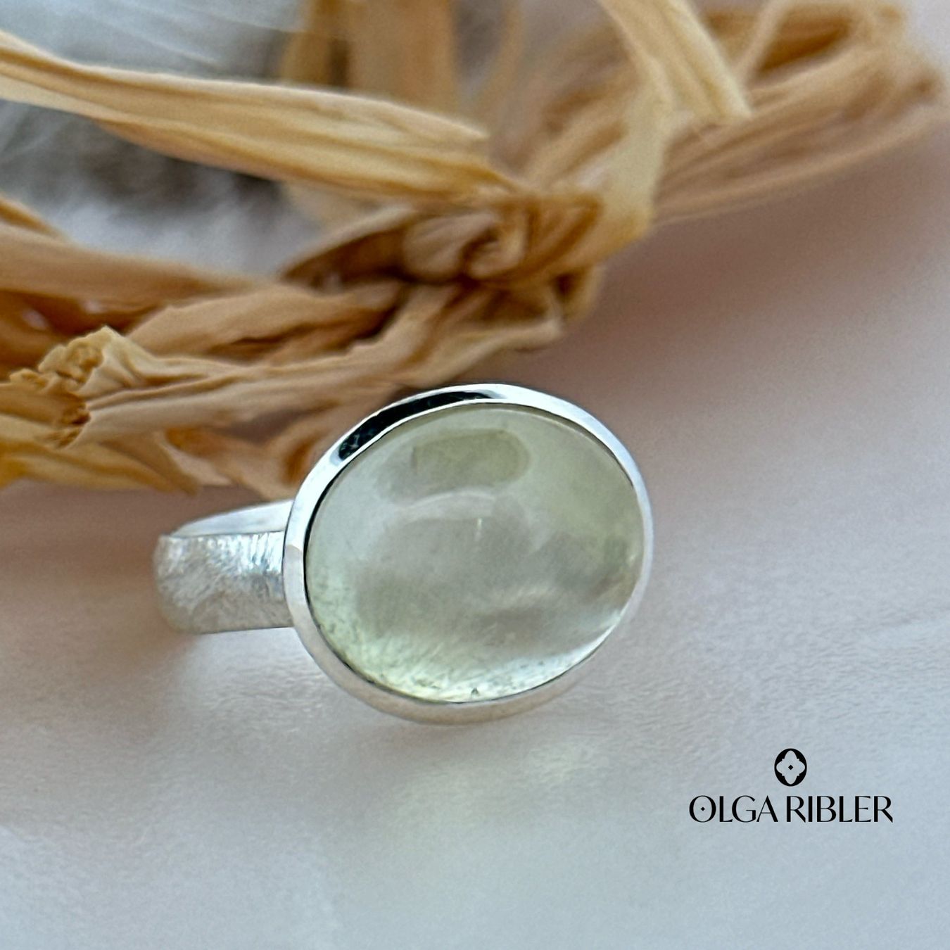 Olga Ribler Anelli: Massiver Ring mit Prehnit – Sterling Silber Ringgrösse 55 – Nuovo (secondo la descrizione) da Luzern venduto da byolgaribleroutlet 1