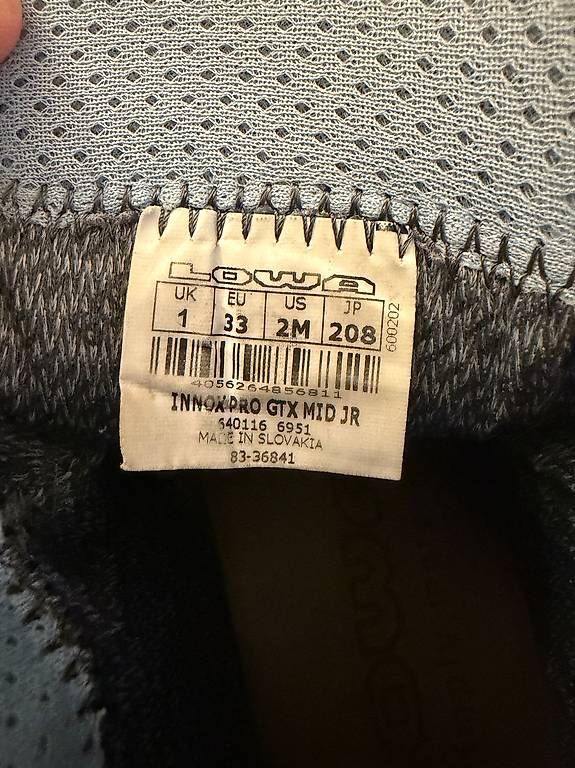 Scarpe per ragazzi: LOWA Wanderschuhe Grösse 33 – Usato da Basel venduto da sarah1220 4