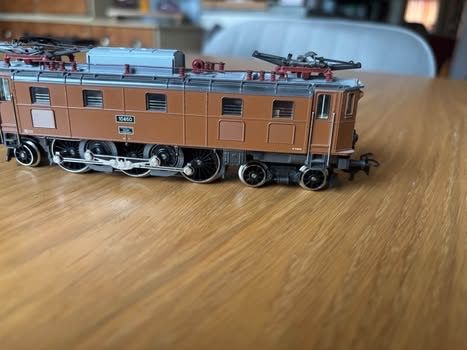 Märklin Modellini di ferrovie: Locomotive Märklin  – Usato da Orbe venduto da car_8grw 2