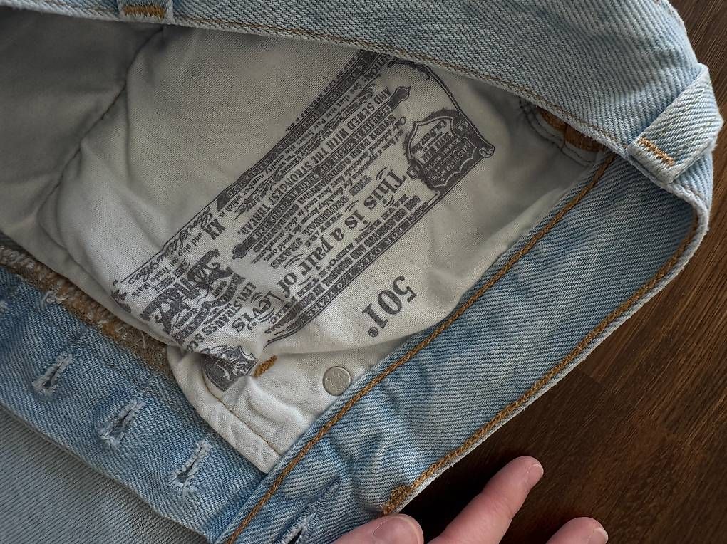 Jeans: Levis 501  – Usato da Dietikon venduto da mic_l9hy 3
