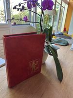 Schöner Ringbinder mit 12 Einlageblätter für Briefe und Kart