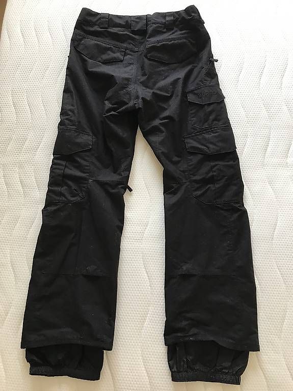 Hosen: Burton Snowboardhose Gr. M – Gebraucht aus Arlesheim von son_7ymc