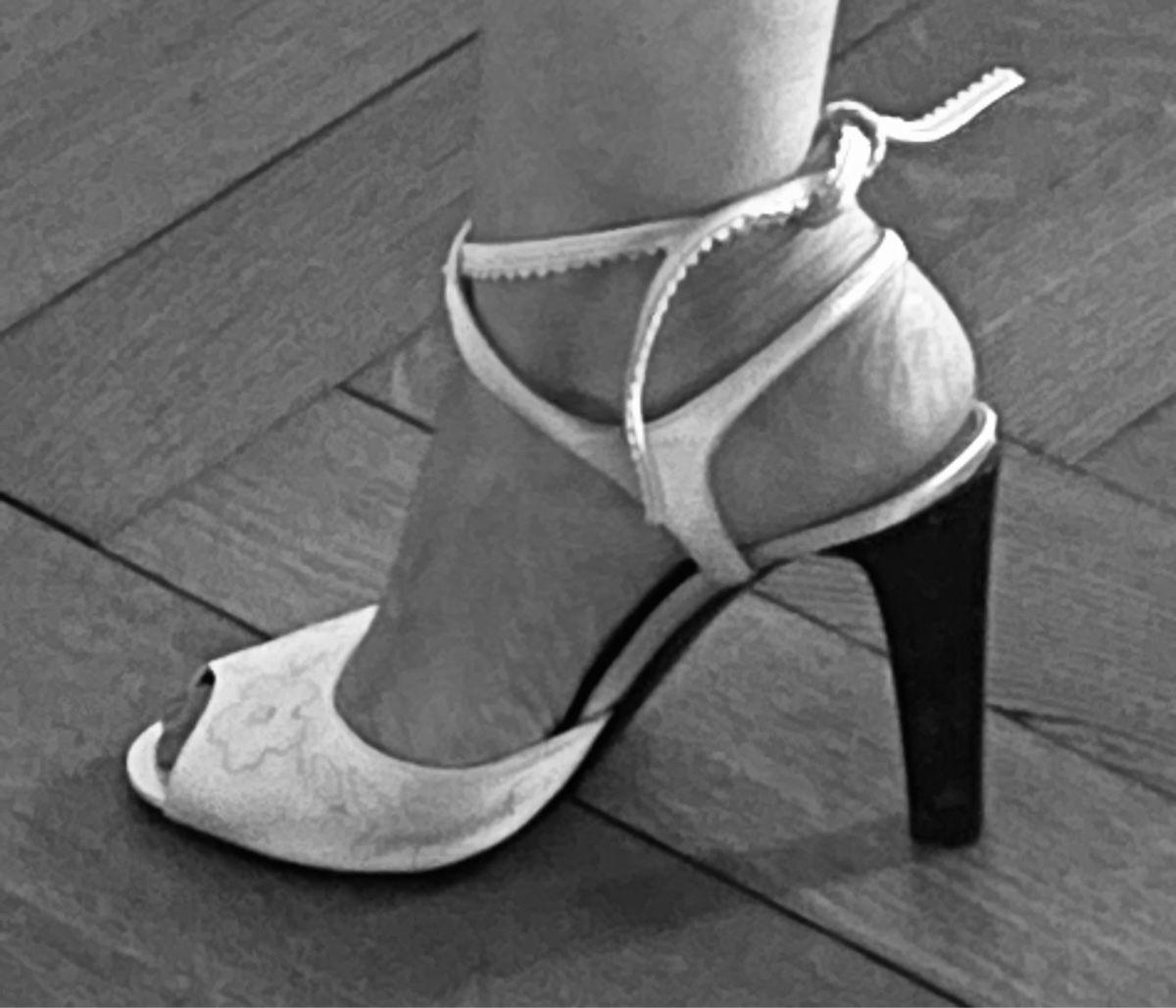 Bally Damenschuhe: Bally Highheels 37/ 6,5 – Neu (gemäss Beschreibung) aus Aarau von Arose5