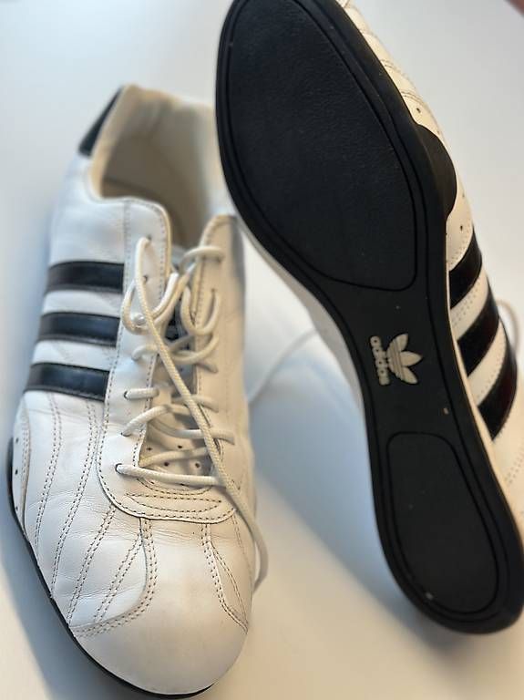 Adidas Herrenschuhe: Adidas Adi Low Sneaker Gr. US 11 1/2 – Gebraucht aus Basel von gue_d7dq 3