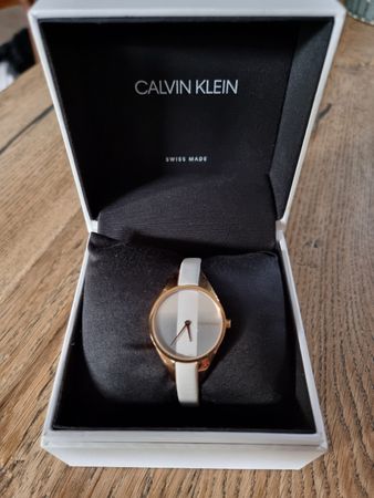 Calvin Klein Damen Armbanduhr REBEL in Roségold mit Garantie