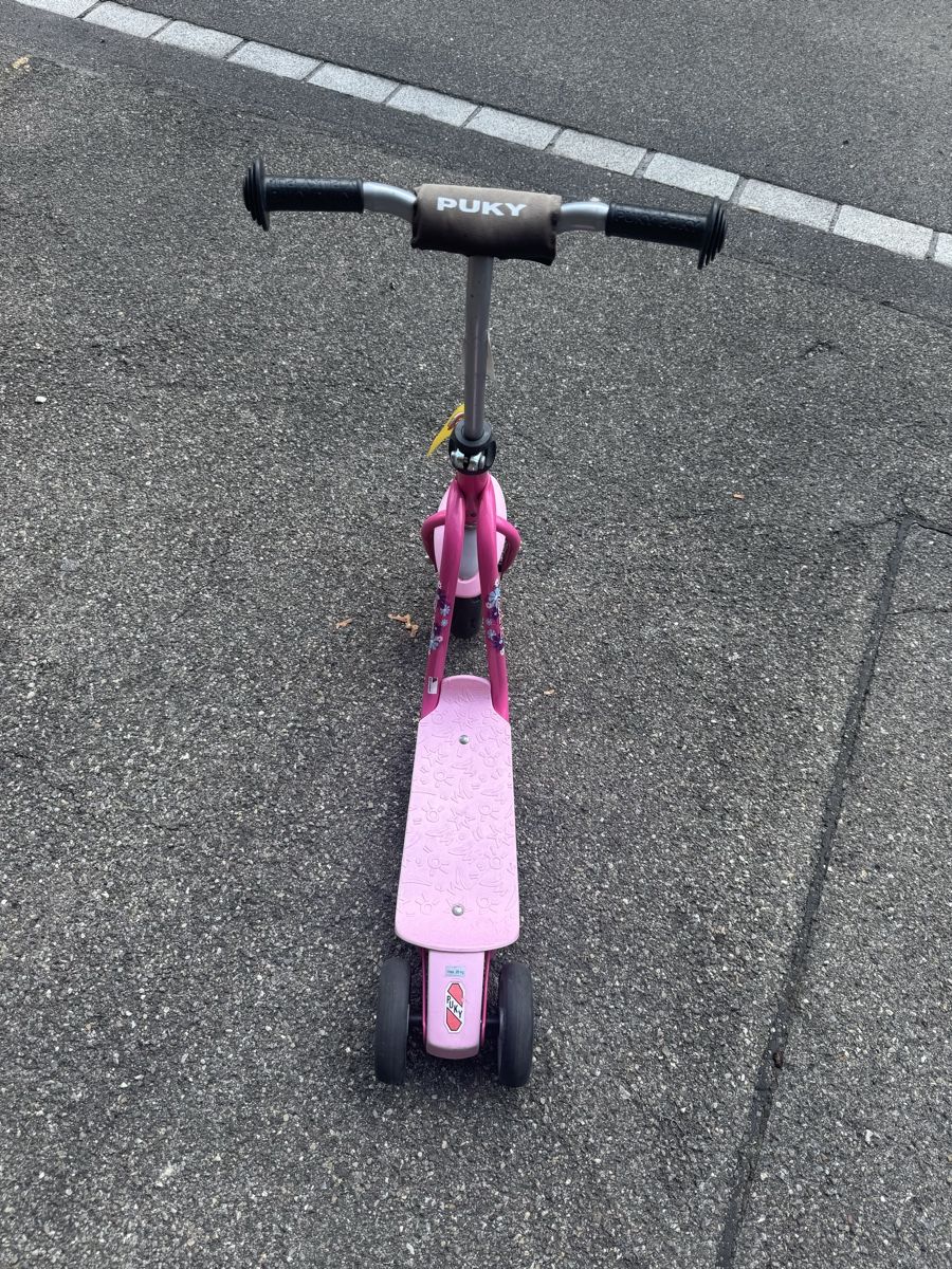 Puky Véhicules pour enfants: Dreirad Roller Puky pink Kinderroller gebraucht – D'occasion à Zürich par oase69 4