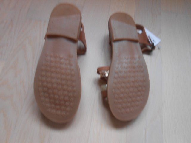 Friboo Scarpe per ragazze: Sandalen  Gr. 34 – Nuovo (secondo la descrizione) da Staad SG venduto da doelf03 1