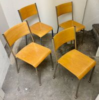 4 Stück Set Stapelstühle Stahlrohrstühle Holzstühle
