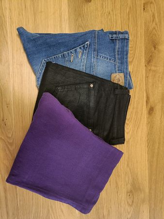 trendige Hosen für den Alltag