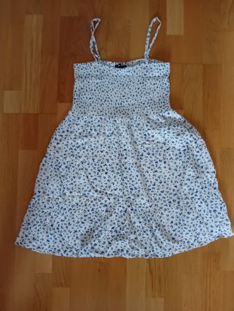 Kleid von New Yorker / S