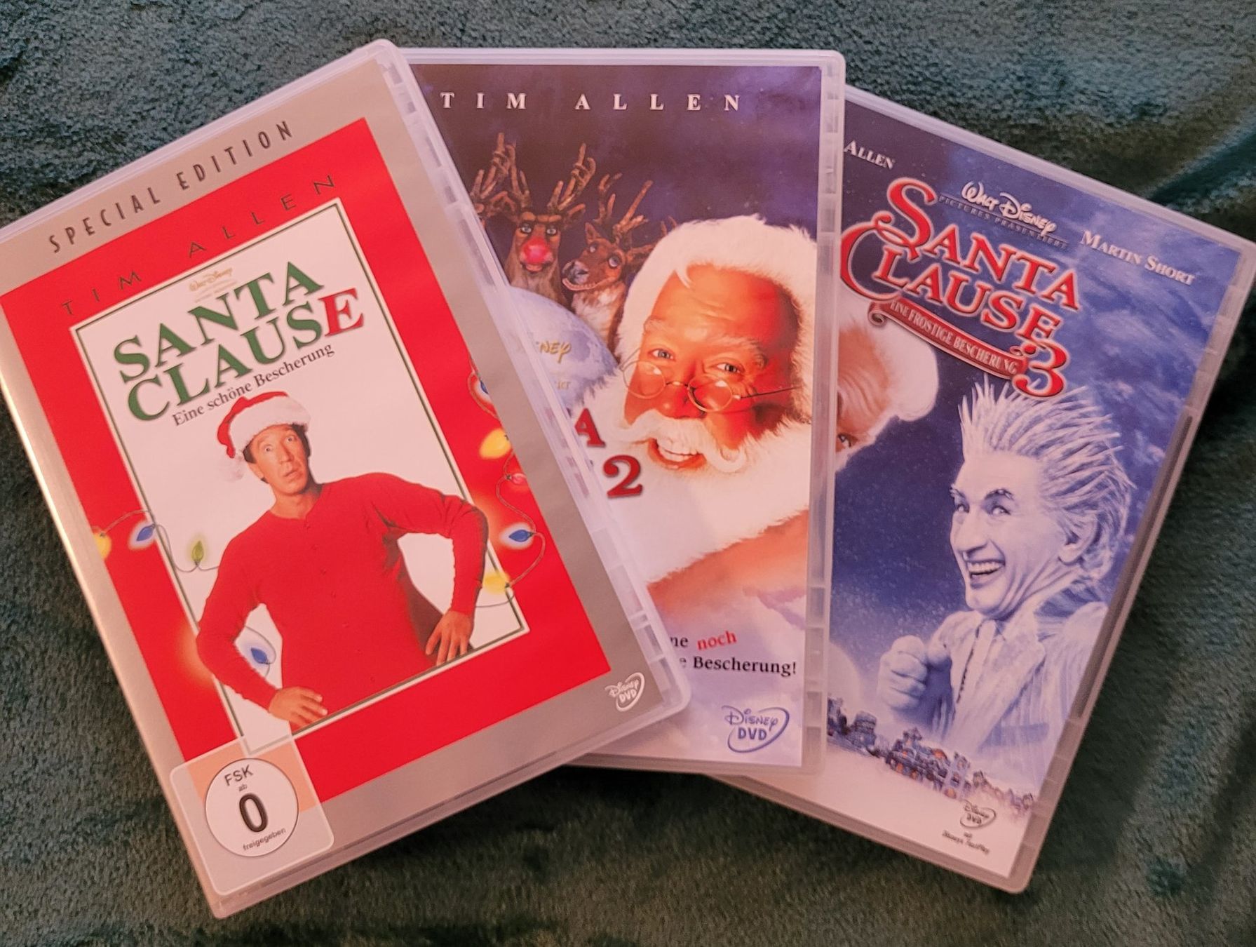 Tutti i DVDs: SANTA CLAUSE - Disney Geschenkbox mit 3 DVD's – Usato da Würenlos venduto da Felisha 3