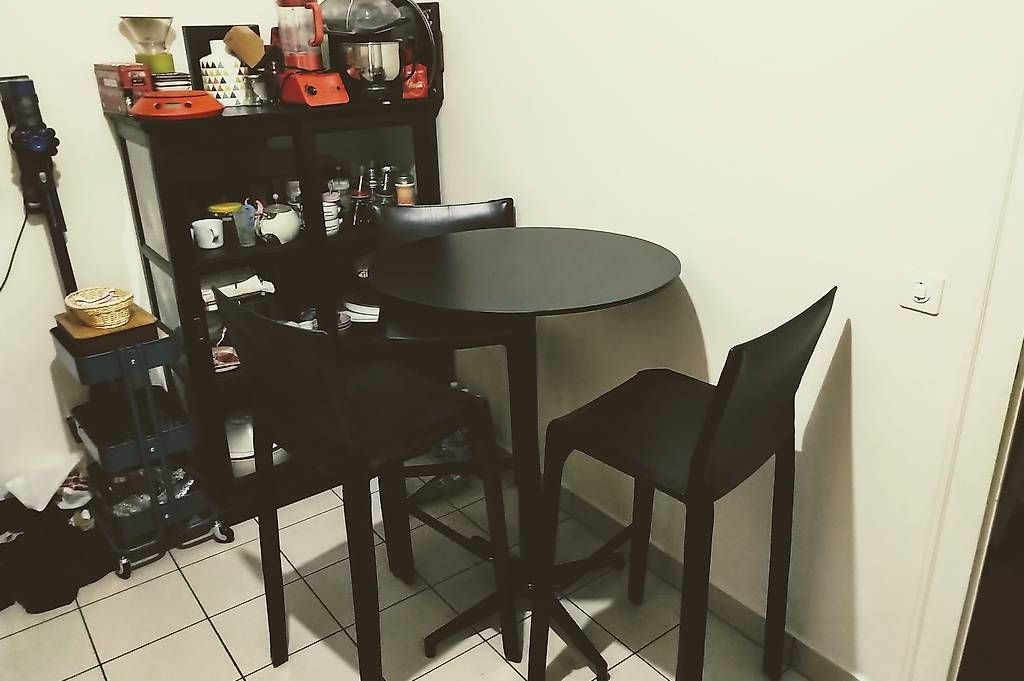 Tische: Table bistro VITRA – Gebraucht aus Thônex von Louisaben1 1