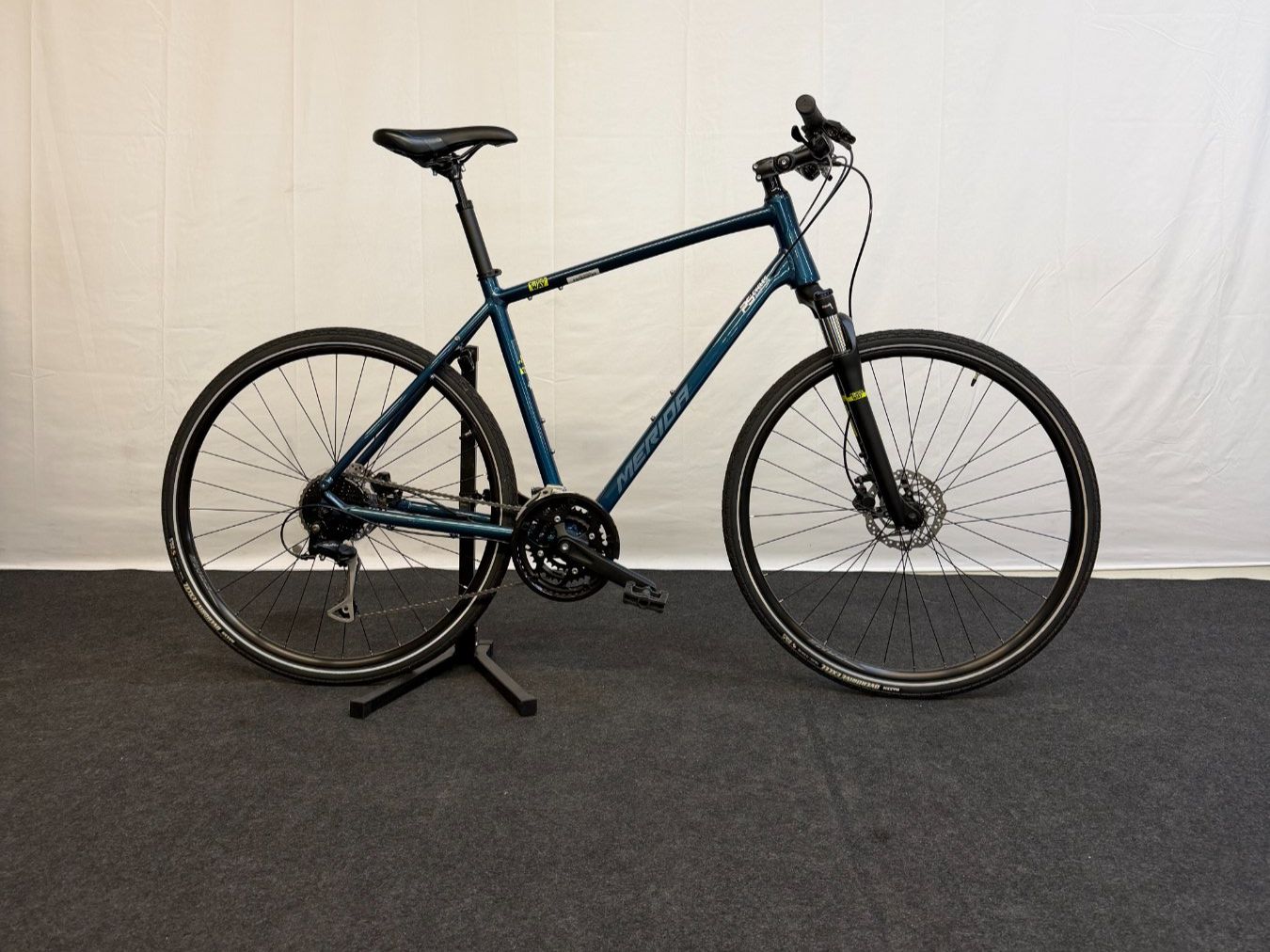 Merida Vélos: Crossway 100 – Neuf avec emballage d'origine à Ecuvillens par PS_Cycles