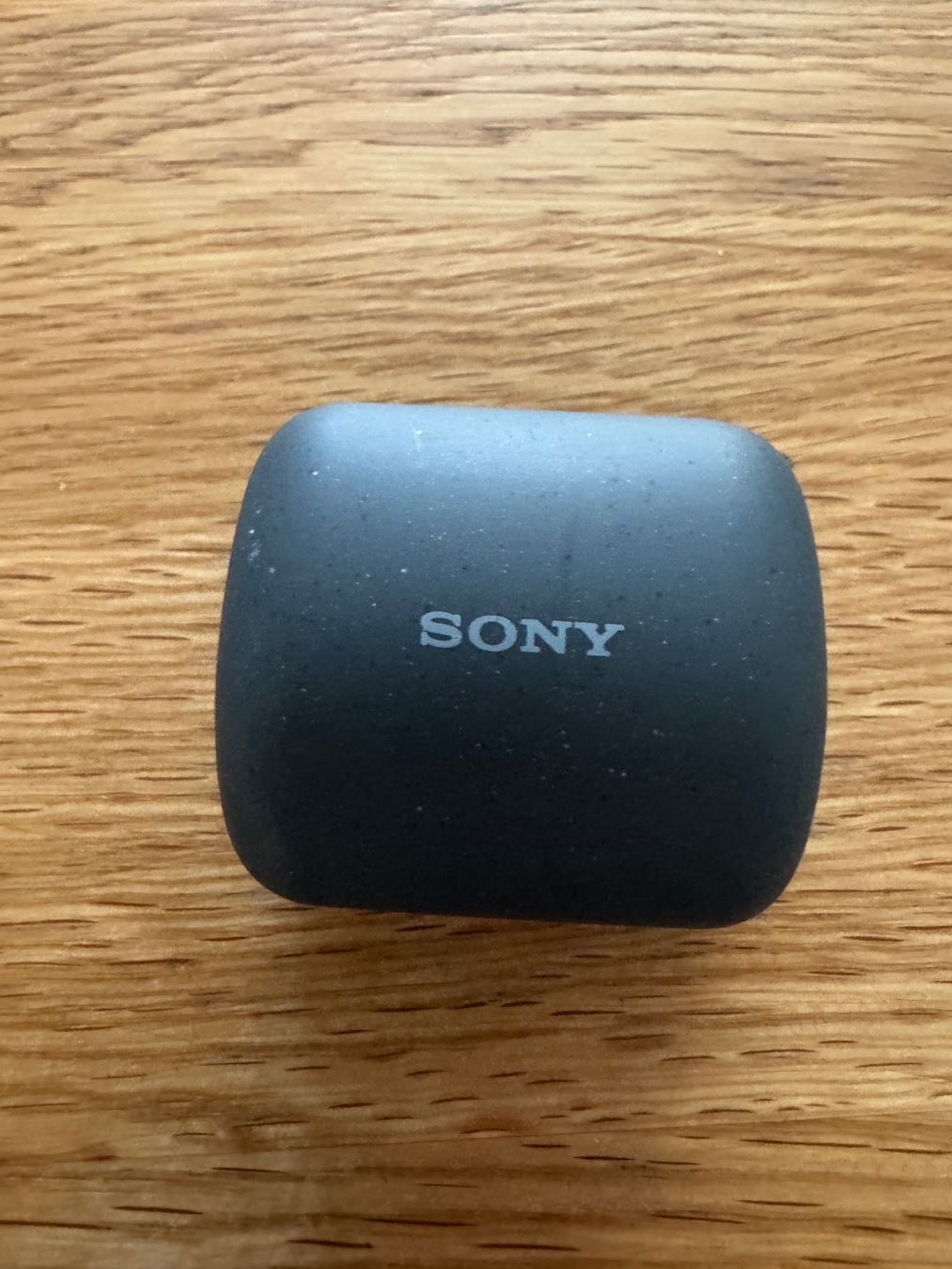 Cuffie: SONY Kopfhörer Ladecase – Usato da Adliswil venduto da Busys