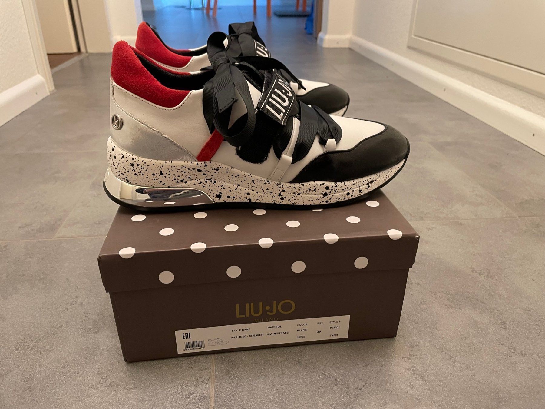 Liu Jo Scarpe da donna: Liu Jo Sneaker Karlie 03 – Nuovo e nell'imballaggio originale da Wittinsburg venduto da redrose296 3