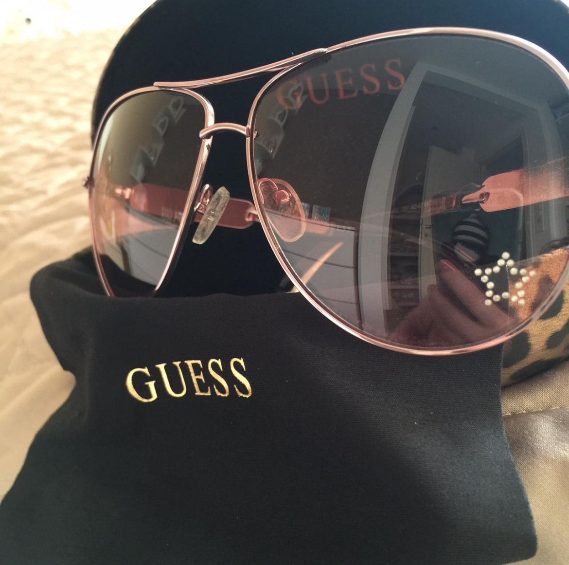 Guess Occhiali & Lenti: GUESS Sonnebrille- neu! – Nuovo e nell'imballaggio originale da Losone venduto da Tilly-nb7t