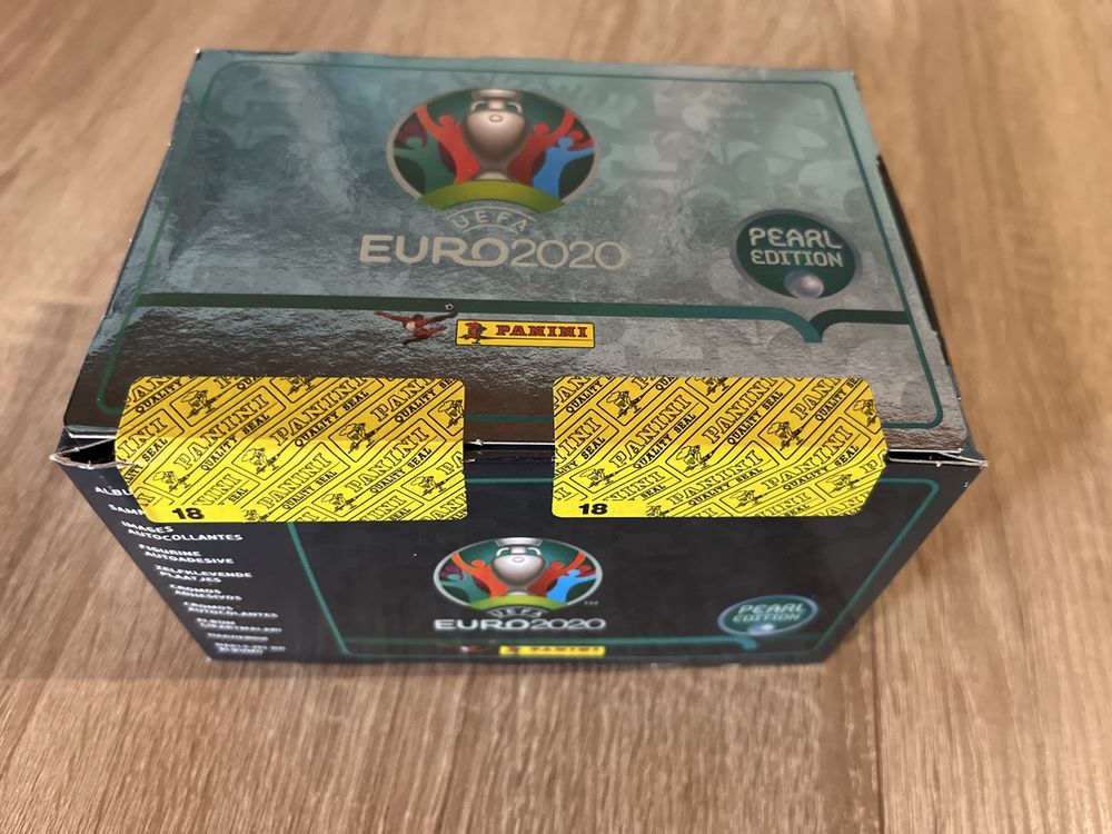 Panini foot ligue 2 bkt 2025-26 - coffret 1 album + la collection comp - Boutique des Verts