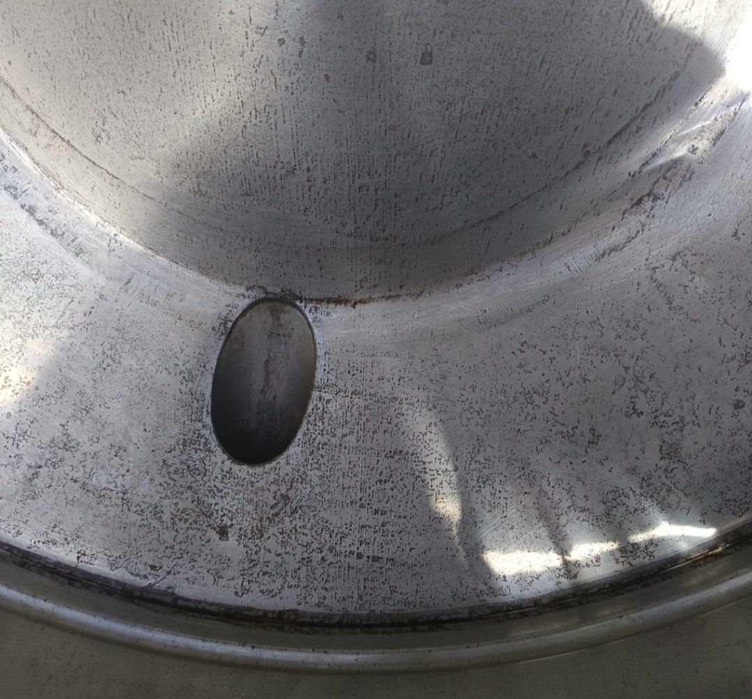 Tutte le macchine: Extracteur de miel 16 cadres – Usato da St-Prex venduto da sebgav 6