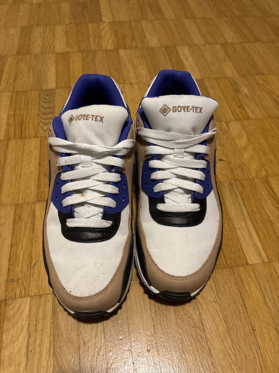 Nike Scarpe da uomo: Nike AirMax 90 Gore-Tex – Usato da Sisseln AG venduto da Gommibaerli87