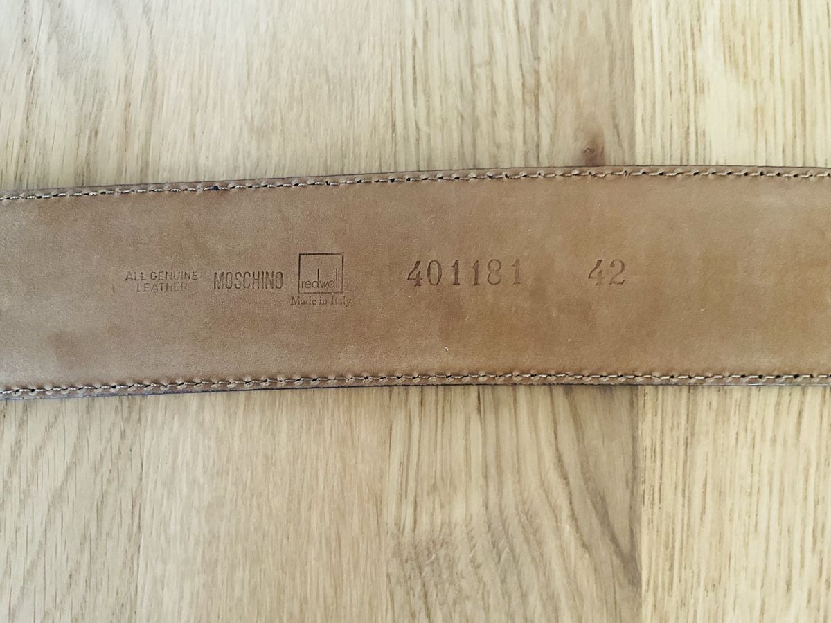 Cinture: Moschino Ledergürtel – Usato da Sursee venduto da Tinkerbell99 4