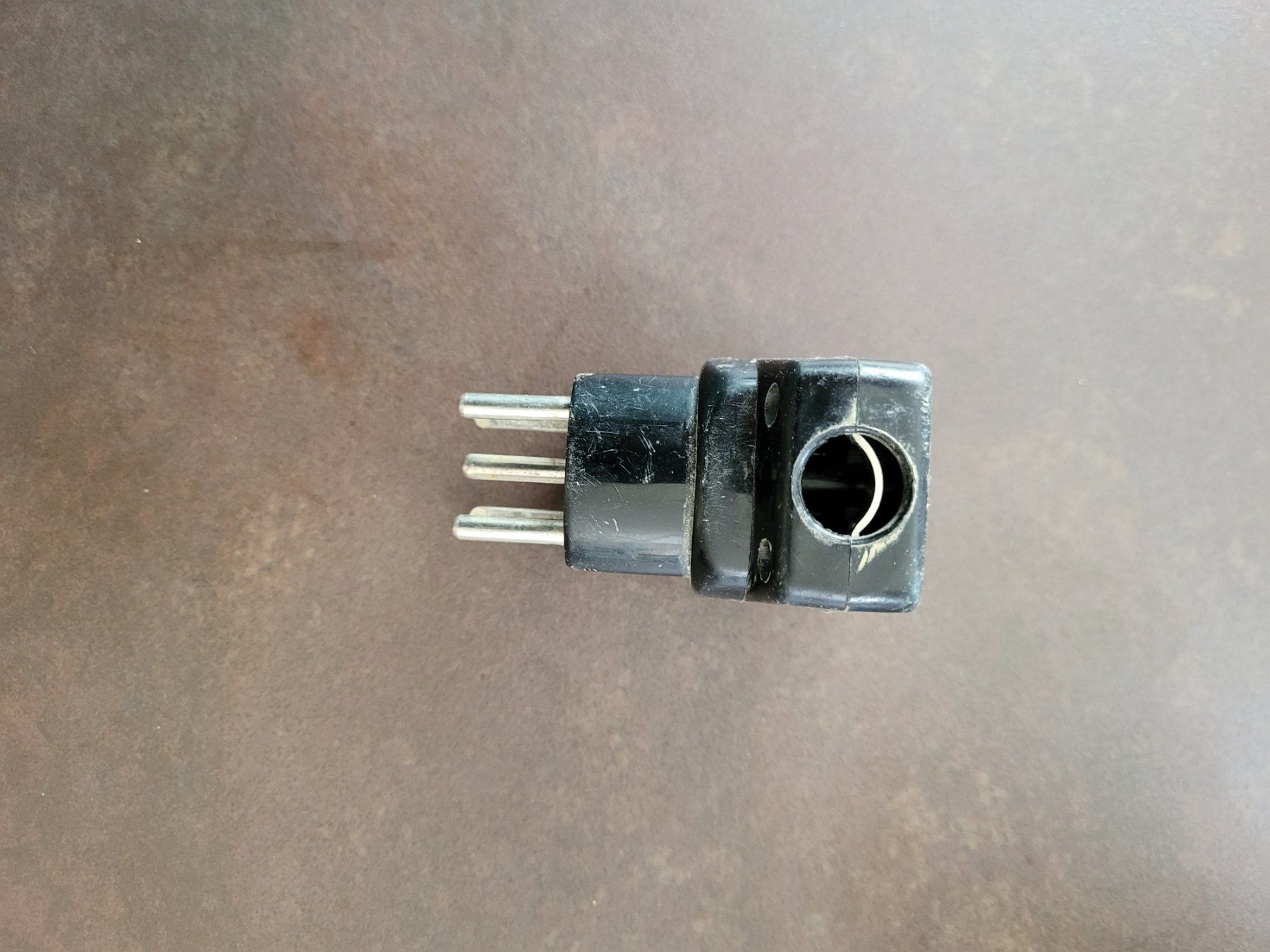 Spine: 380 V Stecker männlich – Usato da Rifferswil venduto da Jchb 2