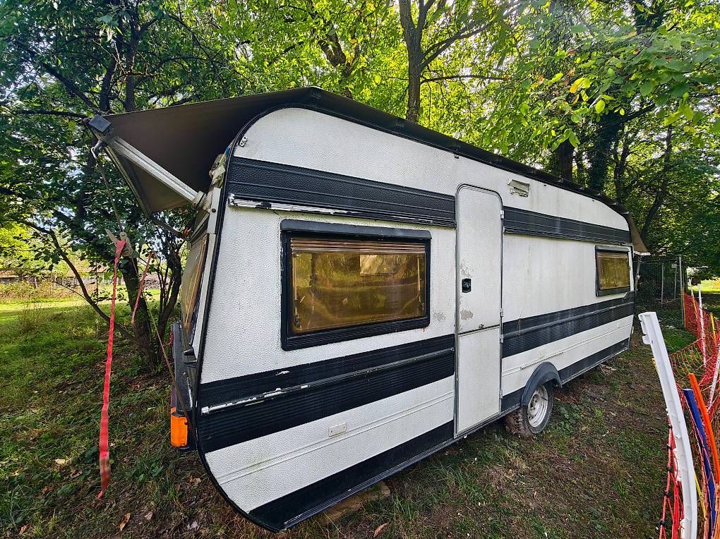 Rimorchi: Wohnwagen  gratis abzuholen - (Flumenthal, SO) – Usato da Flumenthal venduto da mor_p5zg 4