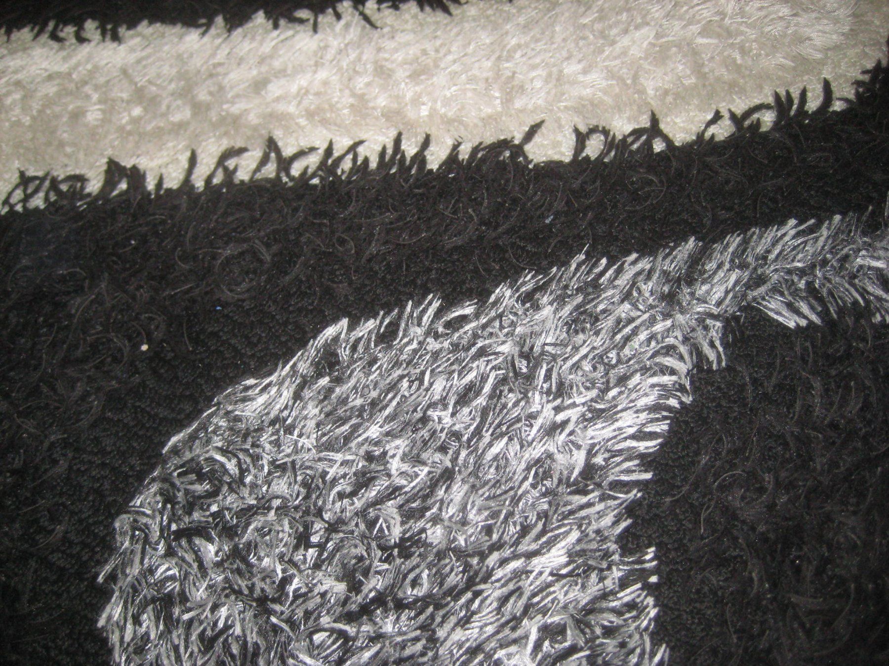 Tappeti: 1   TEPPICH   GROSS   UND   2   KLEINERE – Usato da Uster venduto da flocke1 3