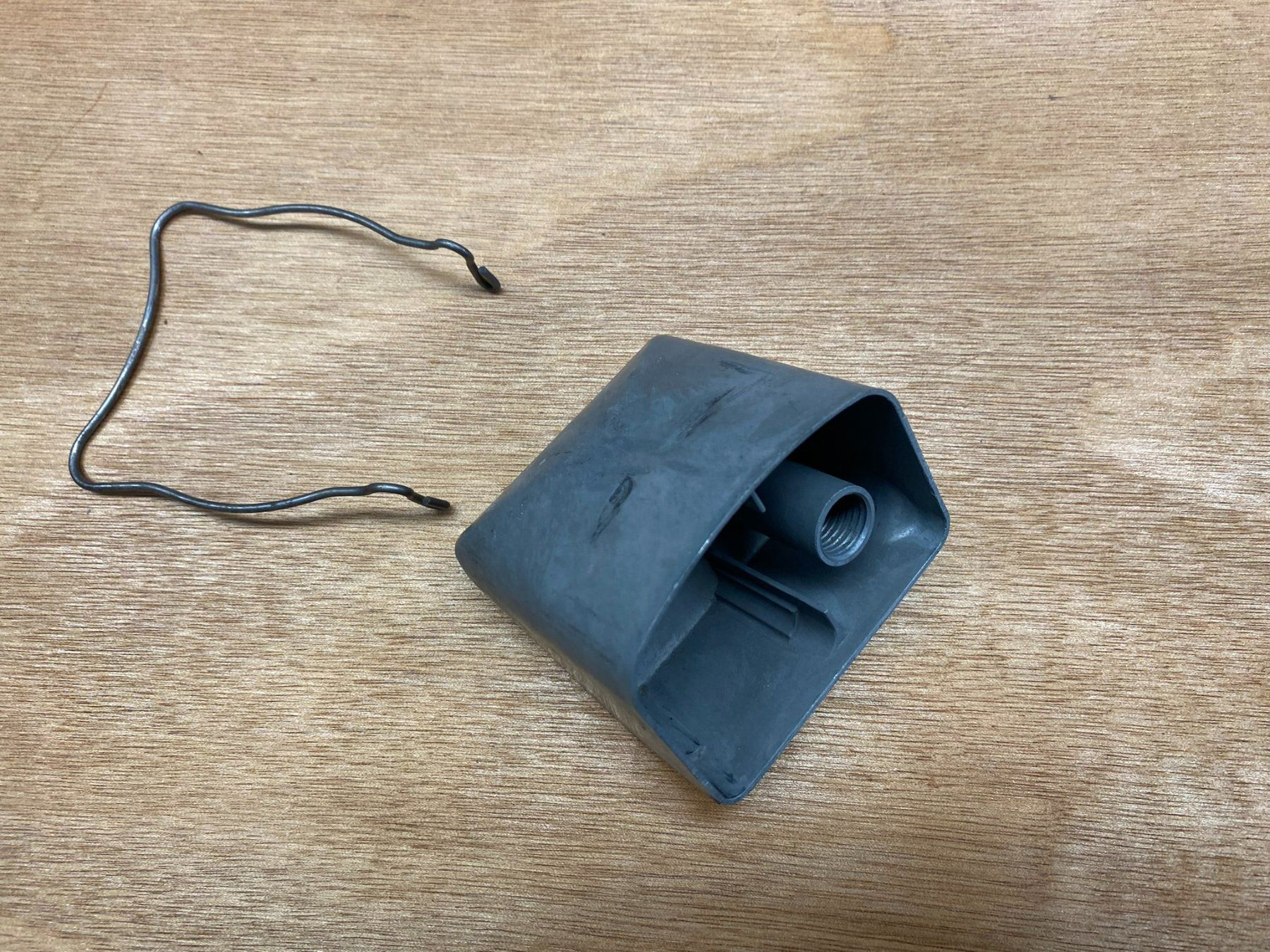 Sachs Ciclomotori: Original Sachs 50/2 Luftfiltergehäuse zu SSB Bing Vergaser – Usato da Rehetobel venduto da 503sachs503