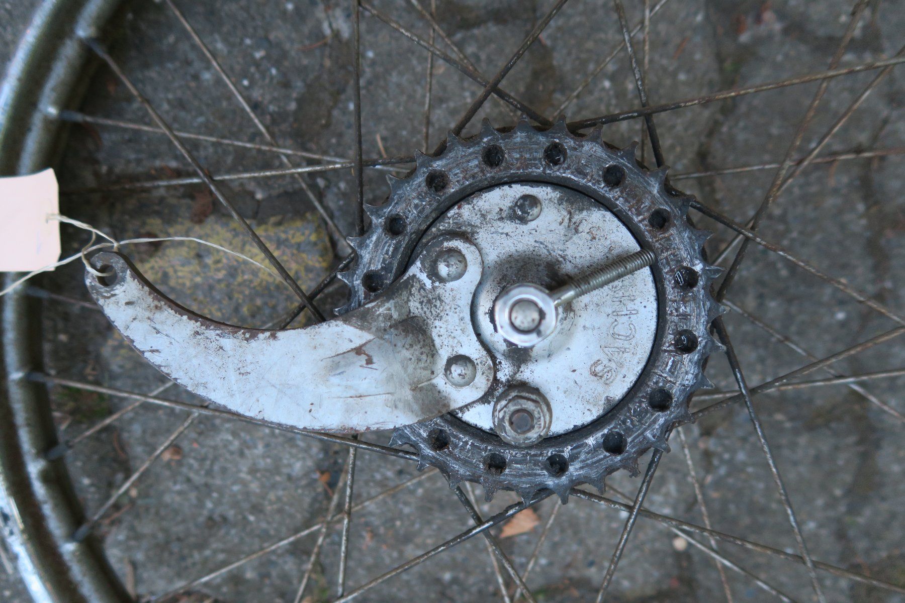 Sachs Mofas: Mofa / Töffli Sachs 502 503 ? Hinterrad – Gebraucht aus Heimberg von Heimberg2010 1