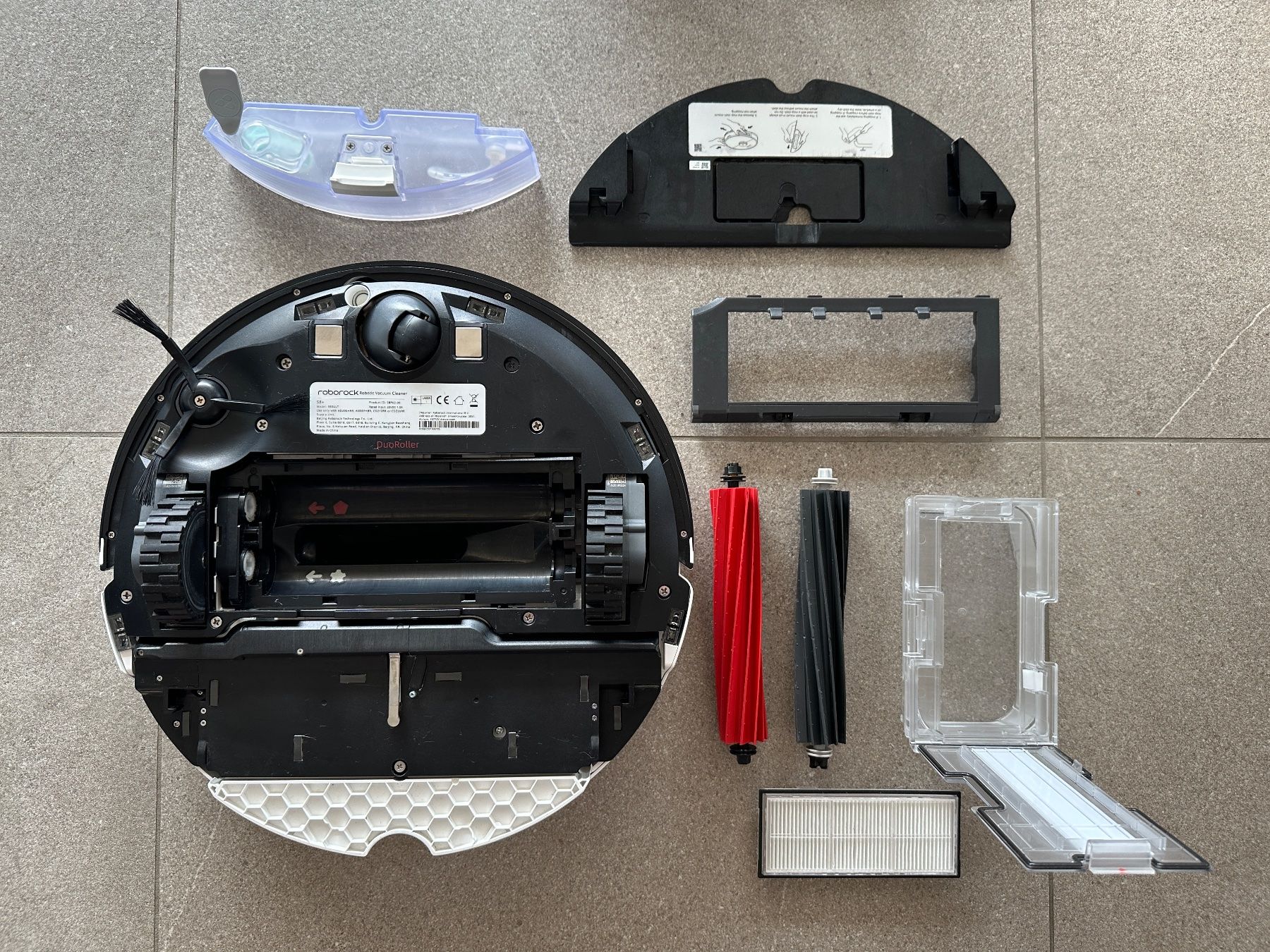 Roborock Aspirapolveri & Accessori: Roborock S8+ Staubsaugerroboter mit Wischfunktion & Station – Usato da Baar venduto da renbee 3
