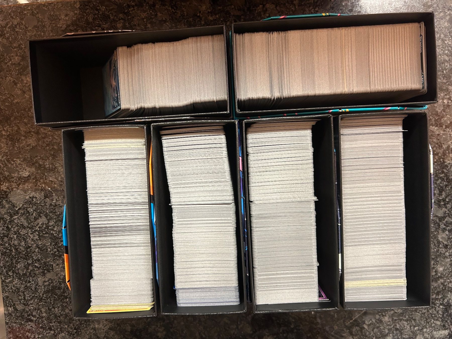 Pokémon Carte collezionabili: 3000 Pokémonkarten (ModernBulk) – Nuovo (secondo la descrizione) da Aarau venduto da MiloSells 4