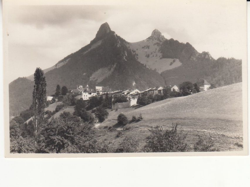 Cartoline postali: Gruyères ca. 1925 – Usato da Bürglen TG venduto da StampGraf