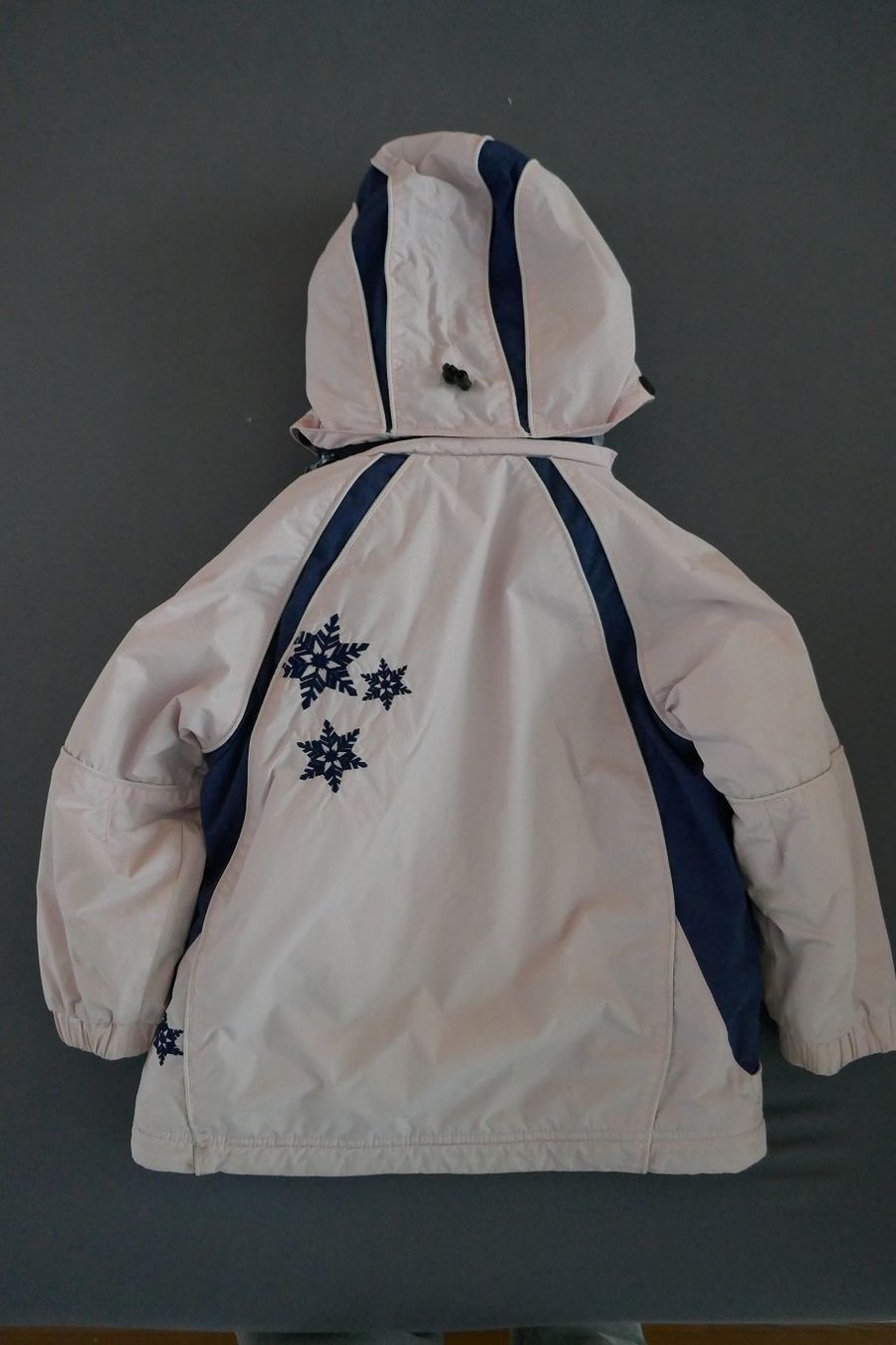 Giacche & Cappotti: Schmucke hellrosa-blaue Winterjacke, Gr. 104 – Usato da Horgen venduto da Feli39 3