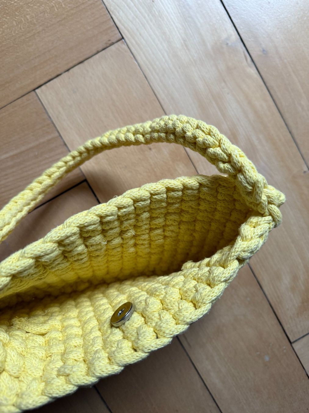 Taschen für Damen: Crochet Häkeltasche Schultertasche gelb – Gebraucht aus Zürich von Diazaio 1