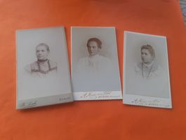 SCHWIIZER JUGEND DAZUMAL - 3 JUNGI ZüRCHERINNE - ZUERICH