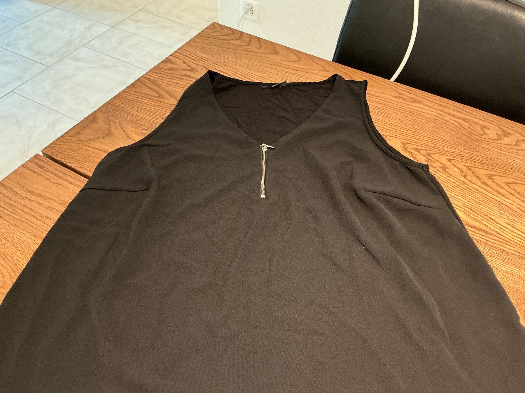 Camicette: Schwarze Bluse Gr. 44/46  elegant & schick! – Nuovo (secondo la descrizione) da Würenlos venduto da sweety5436