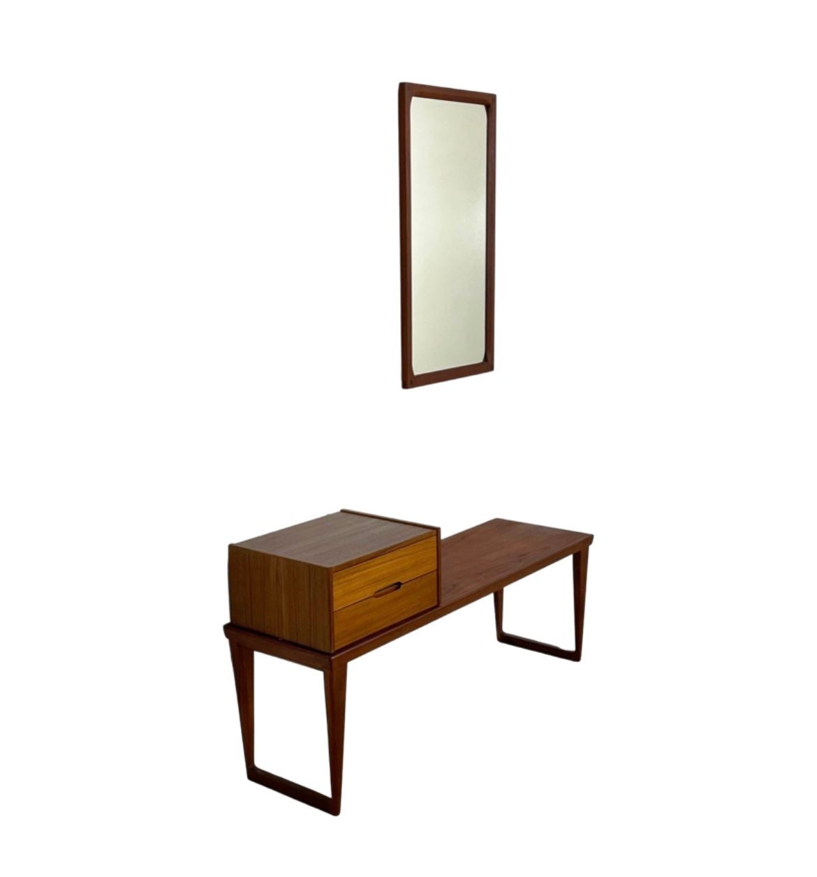 Kommoden: Kai Kristiansen Hallway Set in Teak – Gebraucht aus Basel von MidMod20C