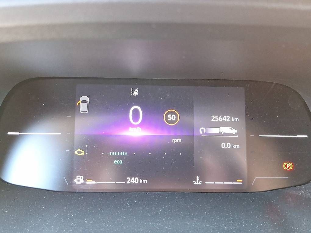 Veicoli commerciali: RENAULT Trafic 2.0 dCi Blue 130 Advance – Usato da Coldrerio venduto da ven_v7yp 7