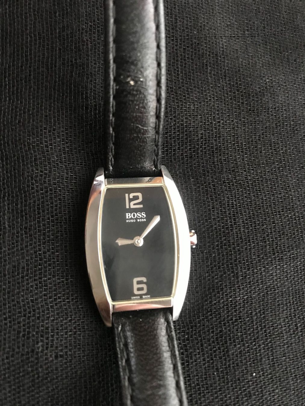 Hugo Boss Uhren: Damenarmbanduhr Hugo Boss – Gebraucht aus Küttigen von ugu_f2lm