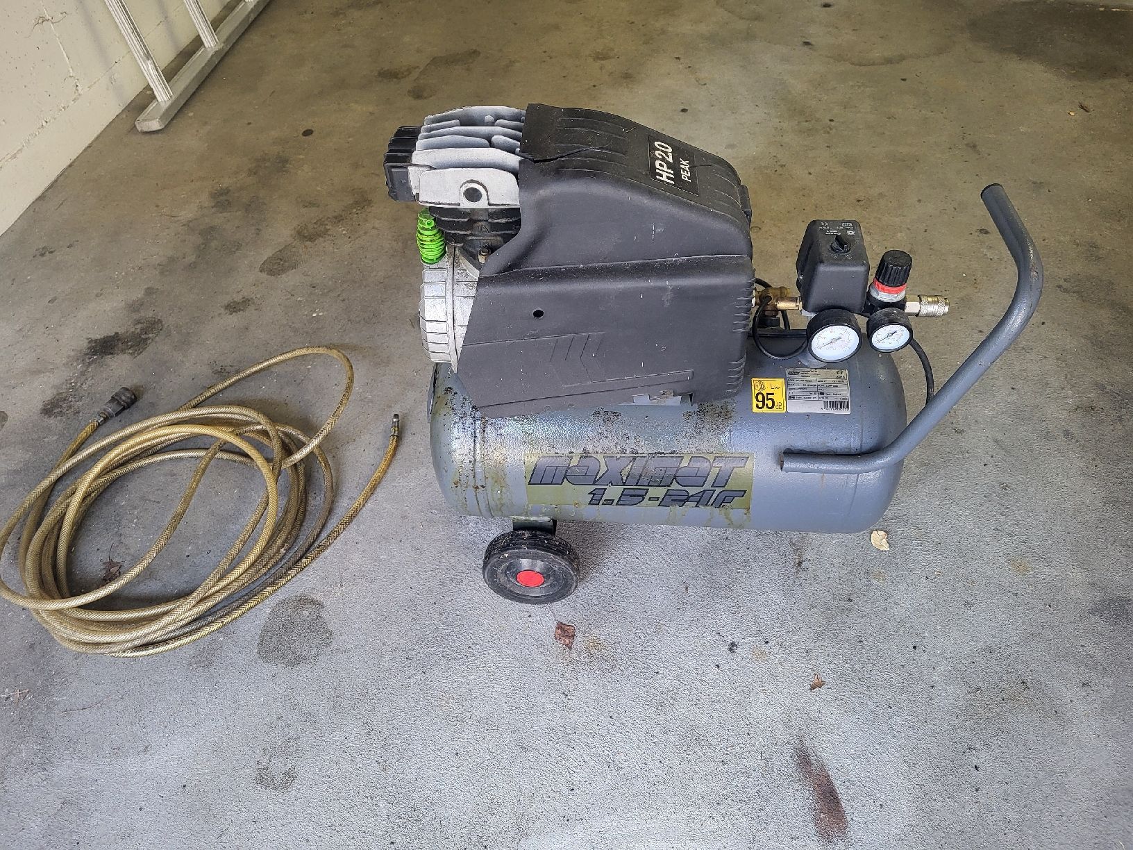 Compressori: Kompressor Blitz HP 2.0 Peak 24L 230V gebraucht – Usato da Riniken venduto da Melanie910