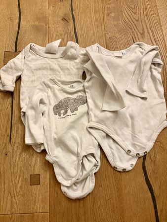 Lot de 9 bodies manches longues / 0-3 mois