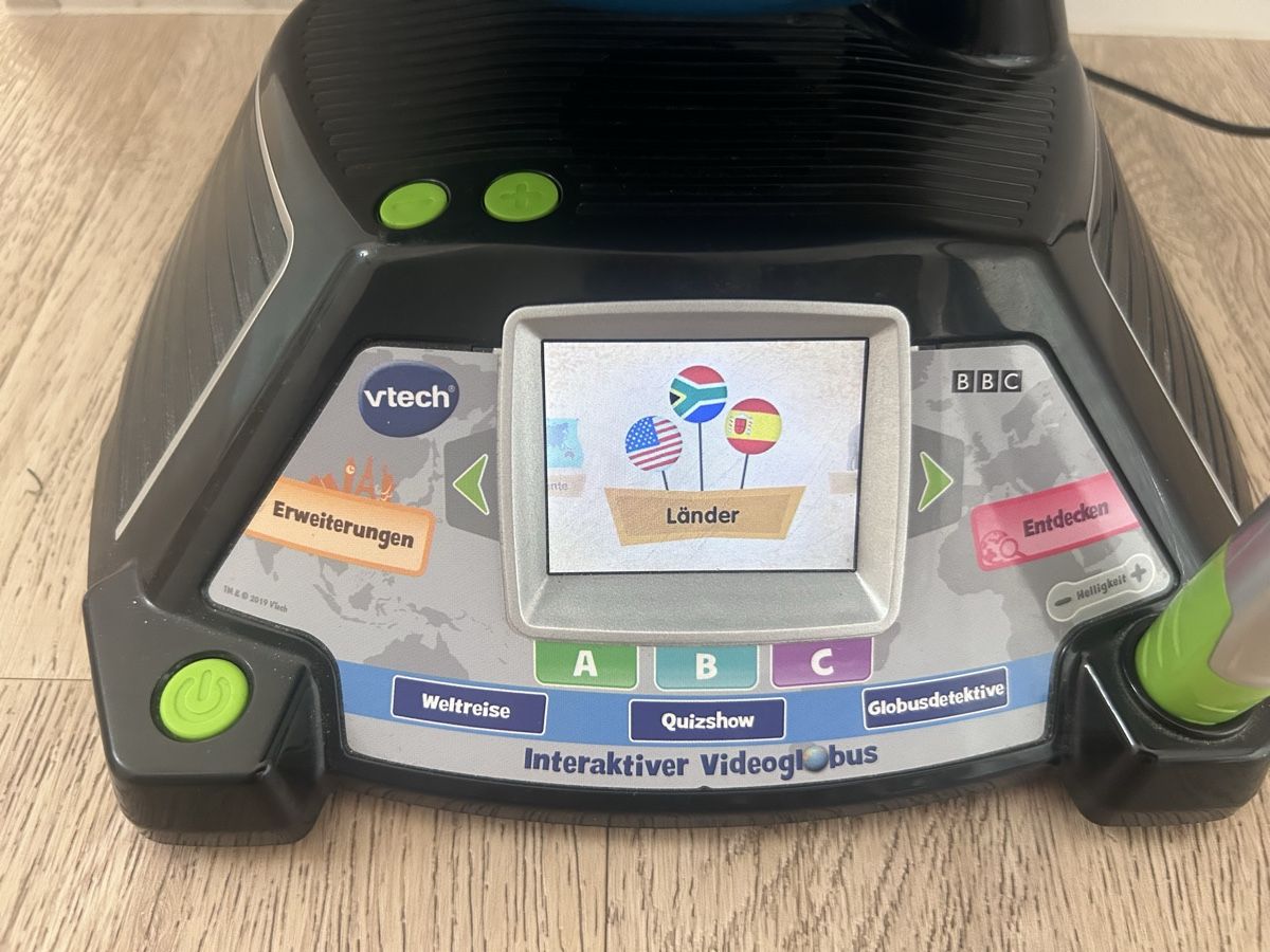 Vtech Giocattoli: Vtech Interaktiver Globus Video-Globus mit Stift – Usato da Henau venduto da Lucy1979 1