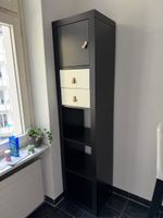 Regal mit 2 Schubladen