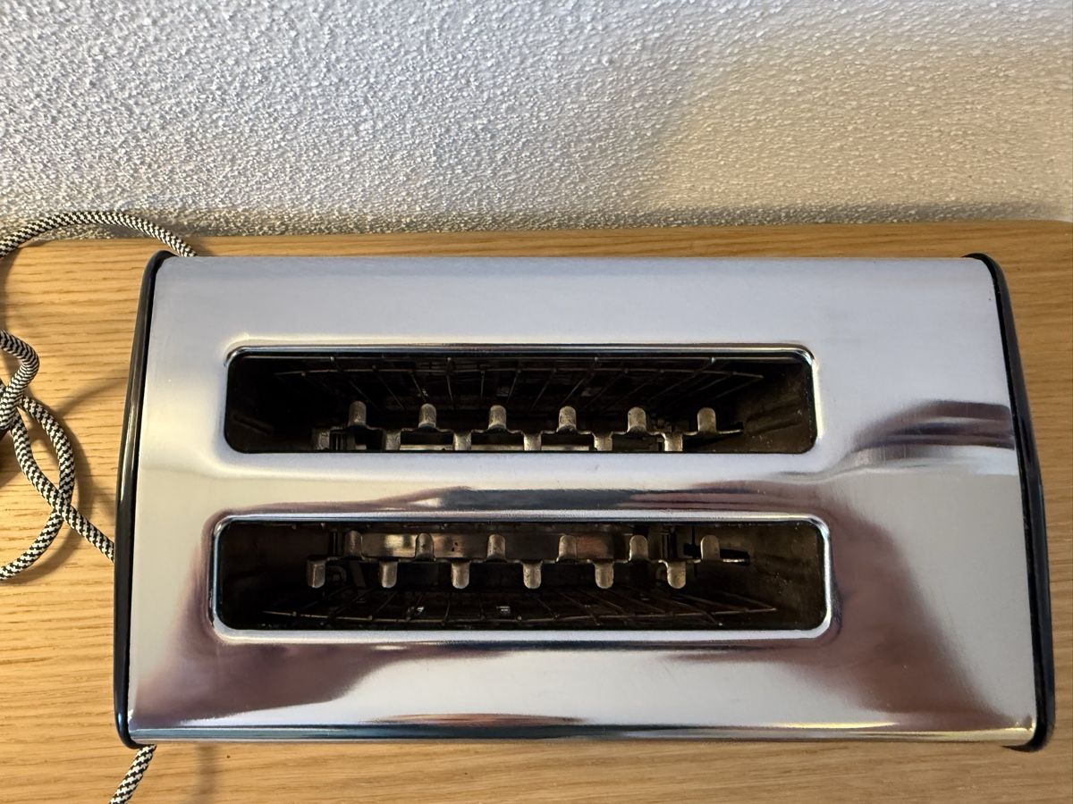Jura Küchengeräte: Grille-pain Jura Typ 154.23 – Gebraucht aus Kloten von Mumiiin 2