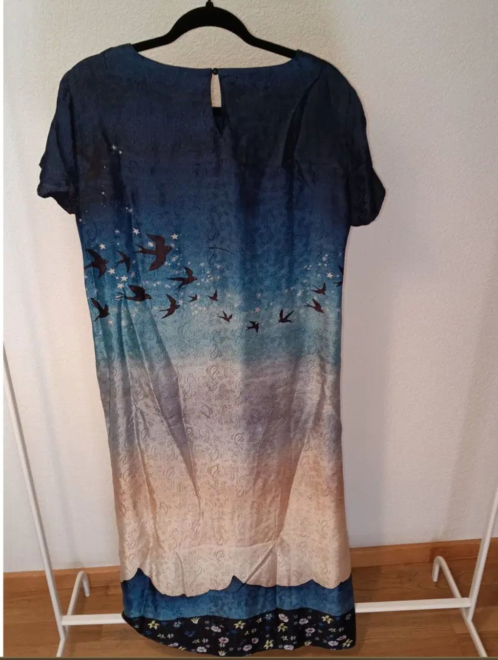 Kleider: Weekend Max Mara silk dress – Gebraucht aus Villars-sur-Ollon von VicJ 2