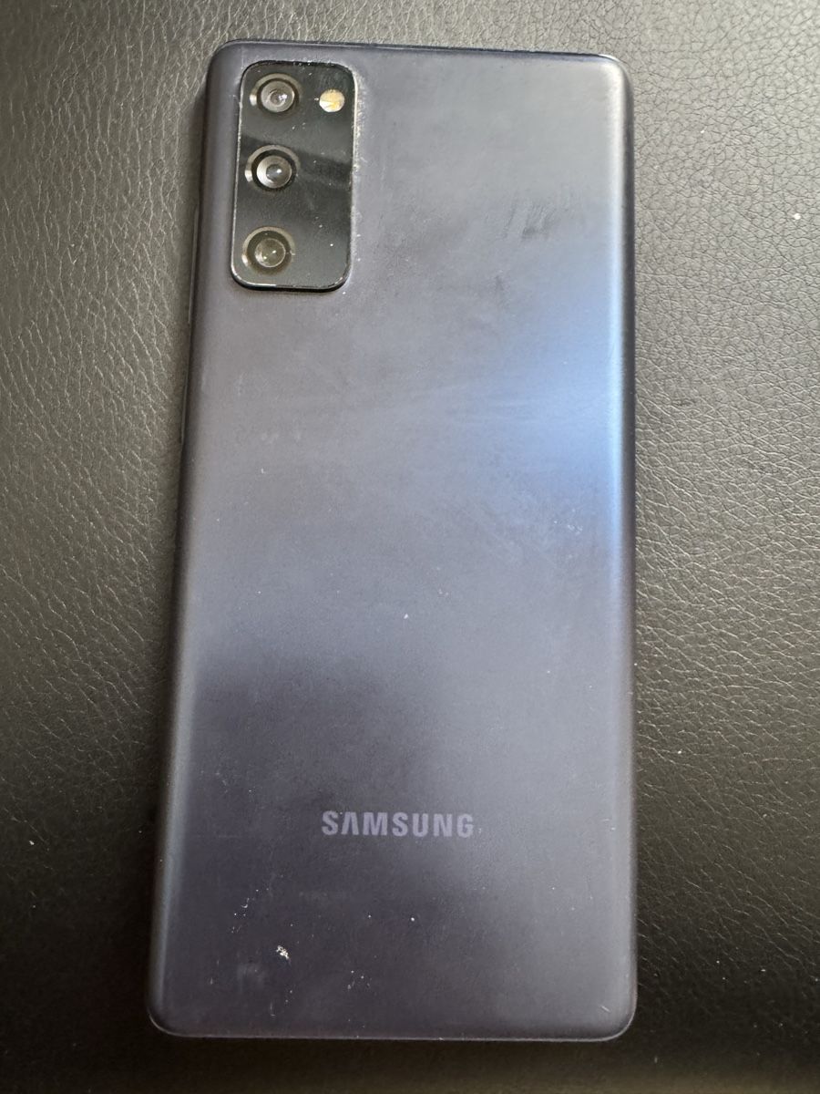 Samsung Portables: Samsung Galaxy S20 – Défectueux à Biel/Bienne par Baol1 1